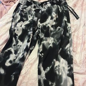New York & company joggers